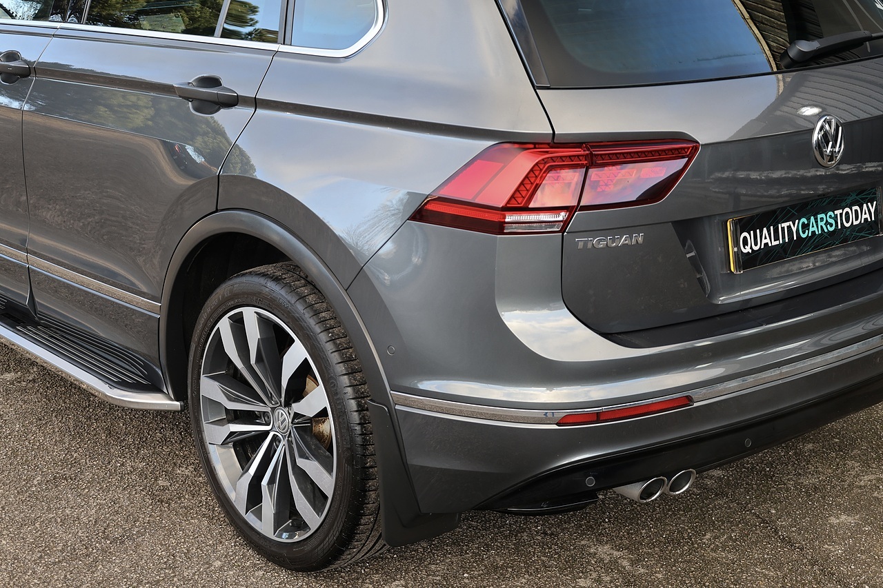 Volkswagen Tiguan R-Line 2 Former Keepers + Full Service History + Pano Roof + Full Leather - Large 33