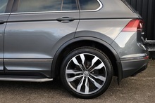 Volkswagen Tiguan R-Line 2 Former Keepers + Full Service History + Pano Roof + Full Leather - Thumb 32
