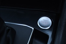 Volkswagen Tiguan R-Line 2 Former Keepers + Full Service History + Pano Roof + Full Leather - Thumb 42