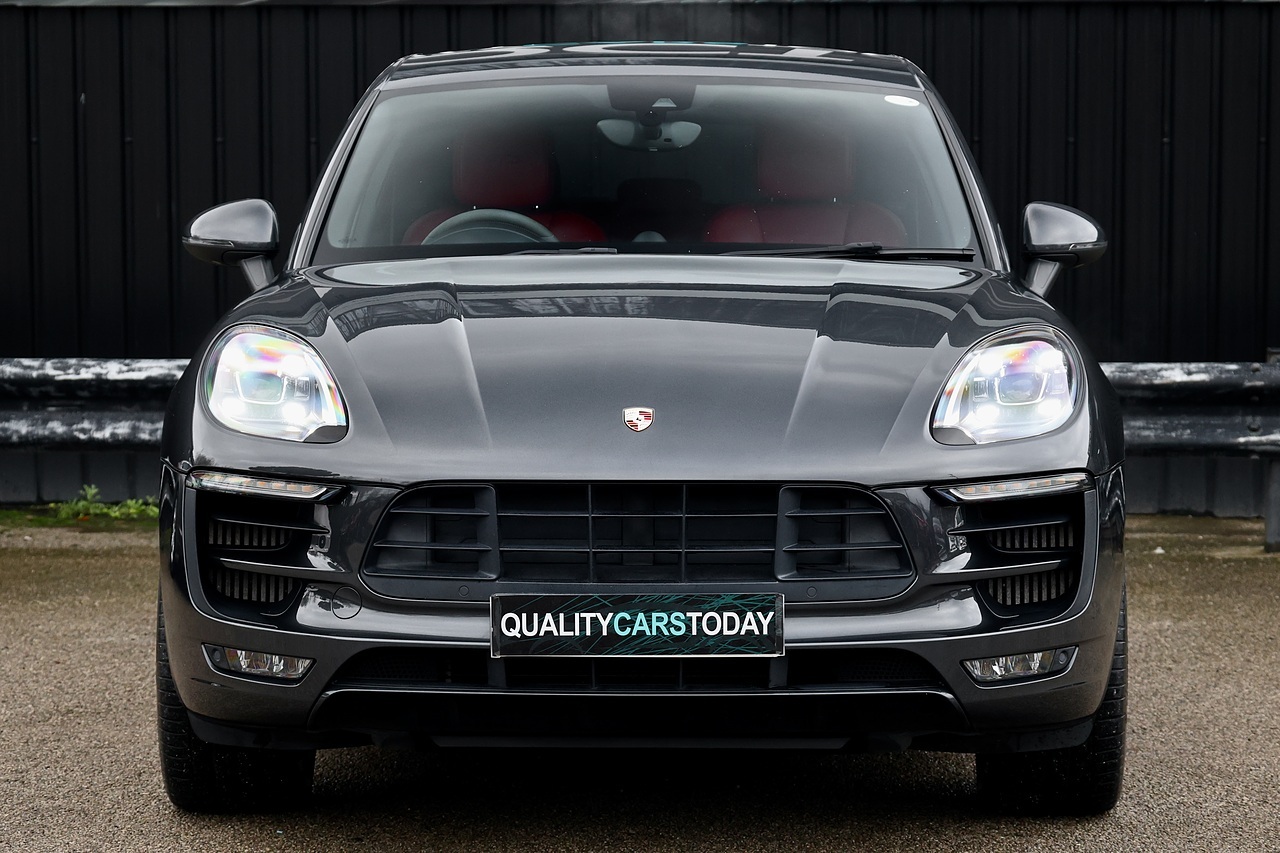Porsche Macan GTS Macan GTS 3.0 5dr SUV Automatic Petrol - Large 3
