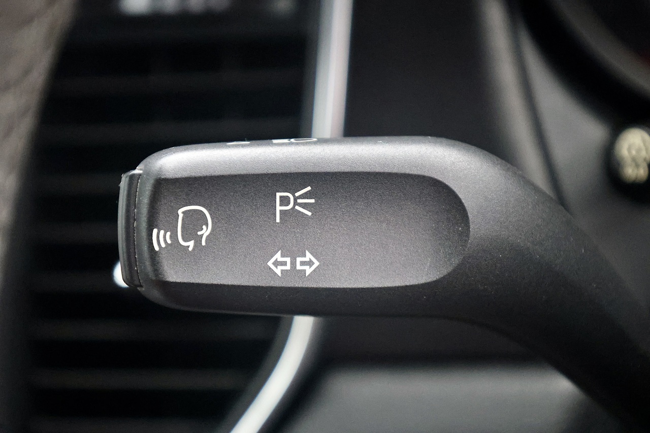 Porsche Macan GTS Macan GTS 3.0 5dr SUV Automatic Petrol - Large 35