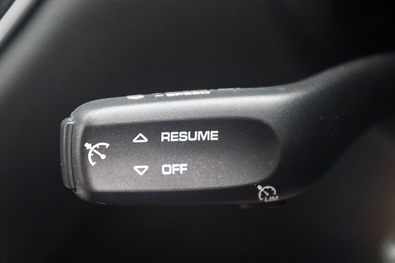 Porsche Macan GTS Macan GTS 3.0 5dr SUV Automatic Petrol - Large 36