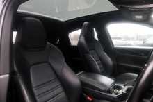 Porsche Cayenne Coupe eHybrid 2 Former Keepers + £12k Cost Options + Air Suspension - Thumb 8