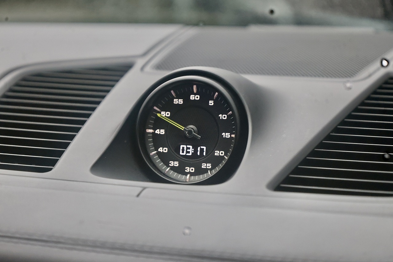 Porsche Cayenne Coupe eHybrid 2 Former Keepers + £12k Cost Options + Air Suspension - Large 29