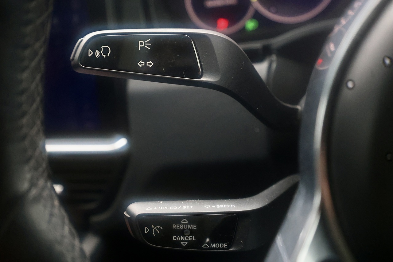 Porsche Cayenne Coupe eHybrid 2 Former Keepers + £12k Cost Options + Air Suspension - Large 33