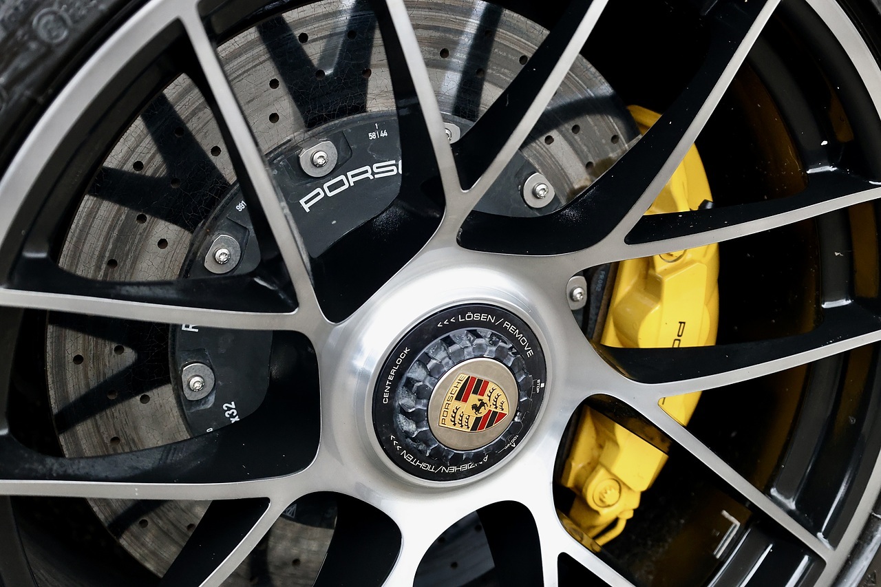 Porsche 911 Turbo S Porsche Warranty to 2027 + AeroKit + Huge Spec - Large 16