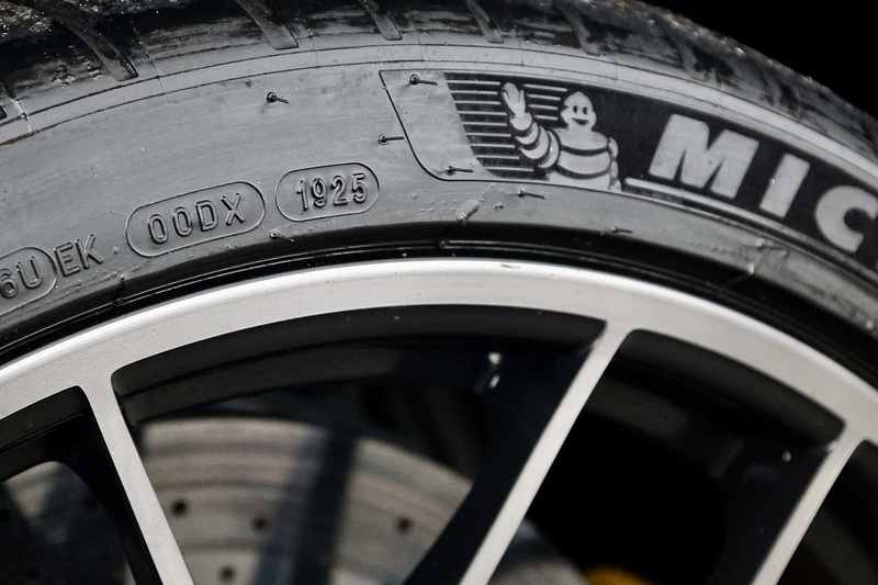 Porsche 911 Turbo S Porsche Warranty to 2027 + AeroKit + Huge Spec Image 17