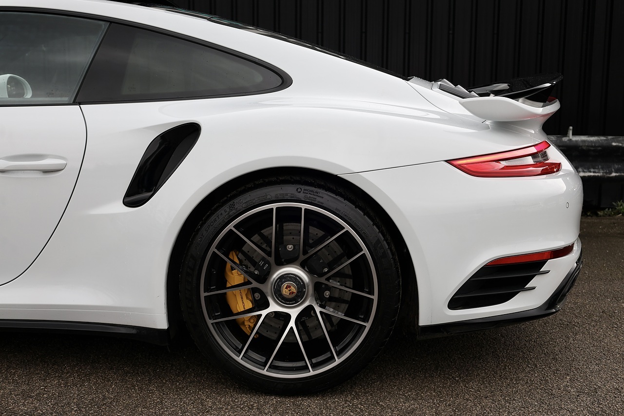 Porsche 911 Turbo S Porsche Warranty to 2027 + AeroKit + Huge Spec - Large 28