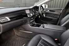 Mercedes-Benz CLS 350 CDI 2 Former Keepers + Glass Sunroof + Heated / Memory Seats - Thumb 2