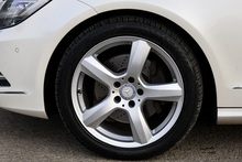 Mercedes-Benz CLS 350 CDI 2 Former Keepers + Glass Sunroof + Heated / Memory Seats - Thumb 33