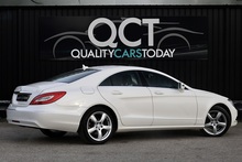 Mercedes-Benz CLS 350 CDI 2 Former Keepers + Glass Sunroof + Heated / Memory Seats - Thumb 10