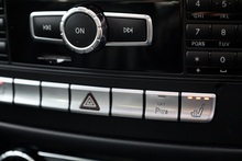 Mercedes-Benz CLS 350 CDI 2 Former Keepers + Glass Sunroof + Heated / Memory Seats - Thumb 42