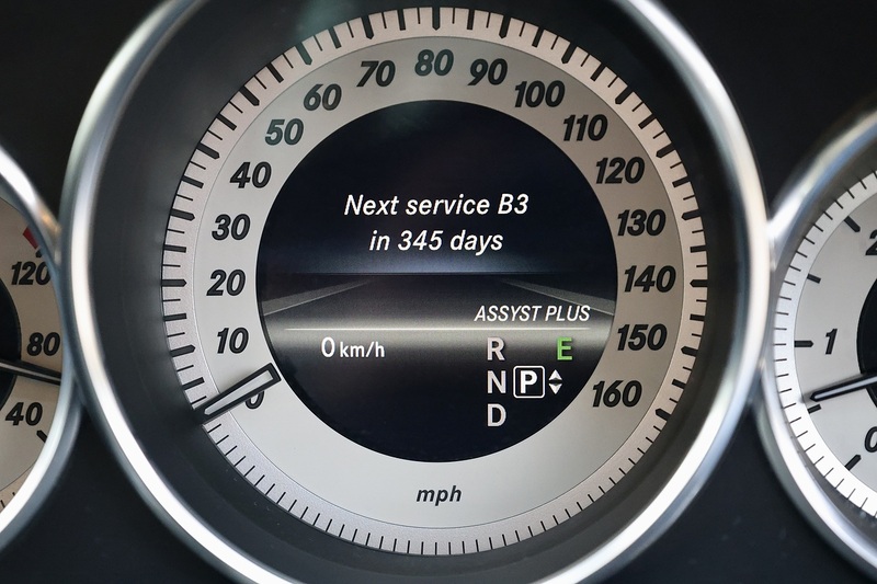 Mercedes-Benz CLS 350 CDI 2 Former Keepers + Glass Sunroof + Heated / Memory Seats Image 46