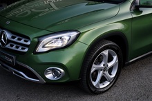 Mercedes-Benz GLA 200d Sport Prem+ 2 Former Keepers + FSH + Panoramic Roof + Heated / Memory Seats - Thumb 22