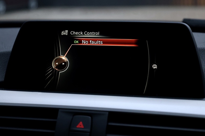 BMW 320d Edition Plus Touring Significant Recent Expenditure + Exceptional Condition Image 35