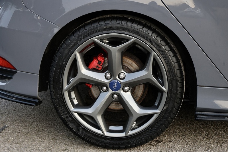 Ford Focus ST-3 Mountune + Heated Leather Recaro + Just Serviced by Ford Image 28