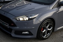 Ford Focus ST-3 Mountune + Heated Leather Recaro + Just Serviced by Ford - Thumb 21