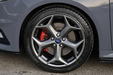 Ford Focus ST-3 Mountune + Heated Leather Recaro + Just Serviced by Ford - Thumb 25