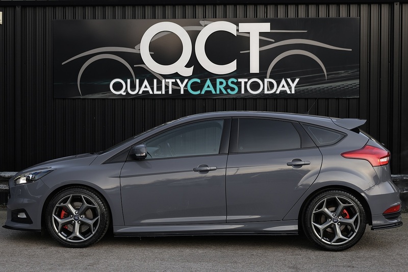 Ford Focus ST-3 Mountune + Heated Leather Recaro + Just Serviced by Ford Image 1