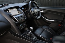 Ford Focus ST-3 Mountune + Heated Leather Recaro + Just Serviced by Ford - Thumb 5