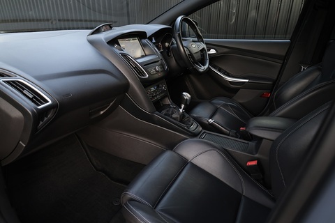 Mountune + Heated Leather Recaro + Just Serviced by Ford