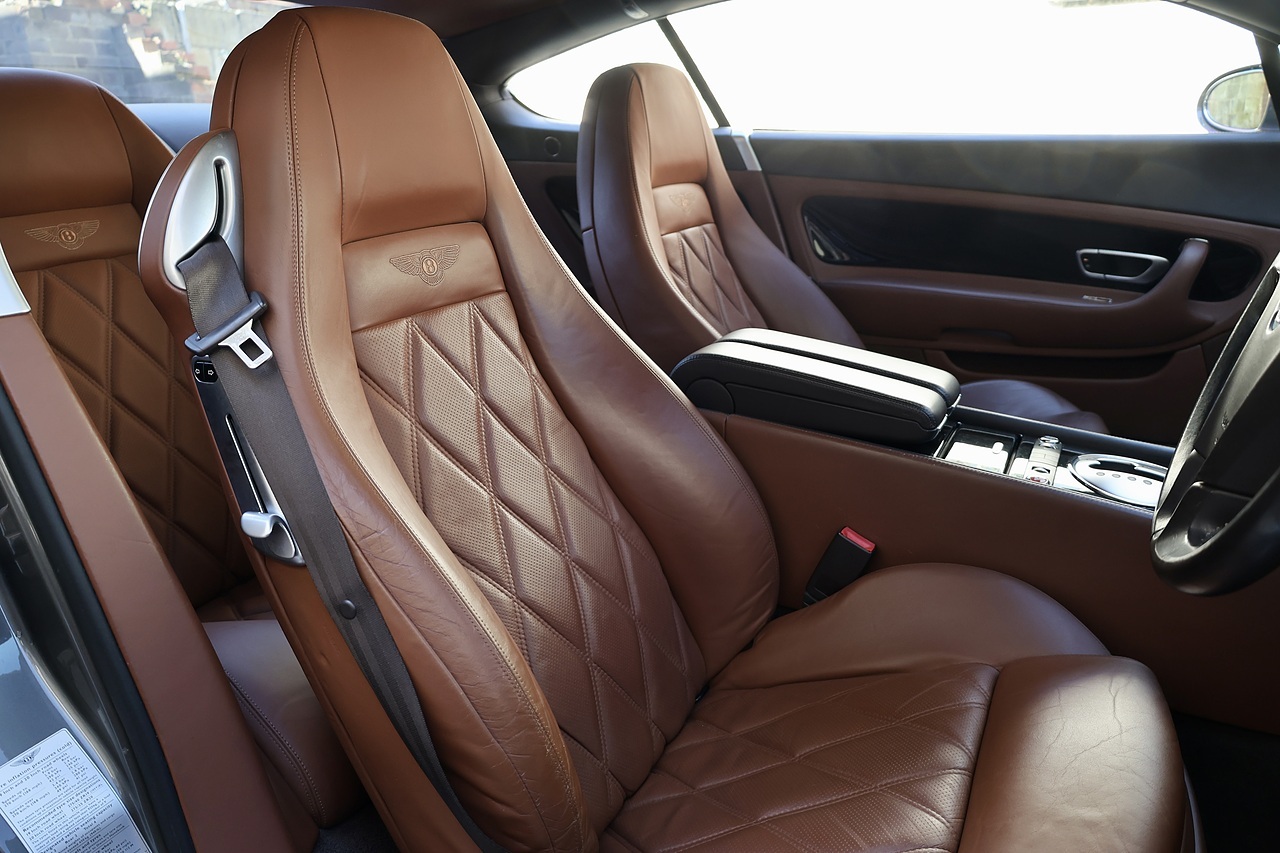 Bentley Continental GT Speed 2 Former Keepers + NAIM + Convenience Pack + ACC - Large 32