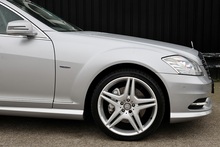 Mercedes-Benz S350 CDI AMG Sports Pack + Sunroof + Full Main Dealer History - Thumb 16