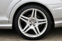 Mercedes-Benz S350 CDI AMG Sports Pack + Sunroof + Full Main Dealer History - Thumb 19