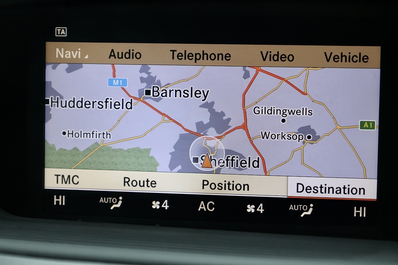 Mercedes-Benz S350 CDI AMG Sports Pack + Sunroof + Full Main Dealer History Image 33