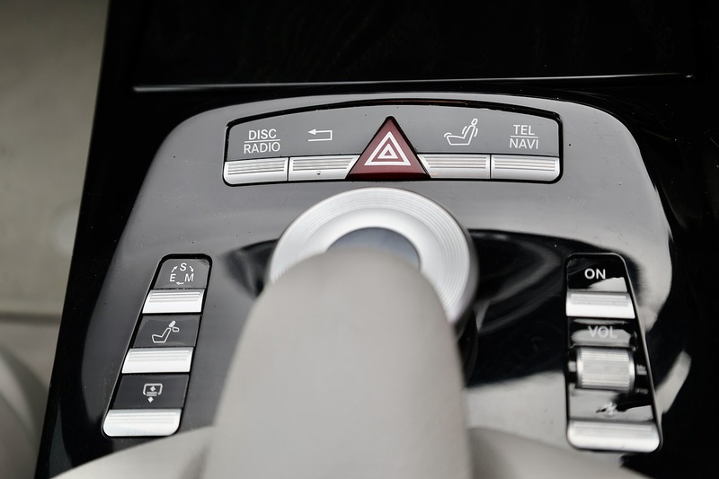 Mercedes-Benz S350 CDI AMG Sports Pack + Sunroof + Full Main Dealer History Image 35