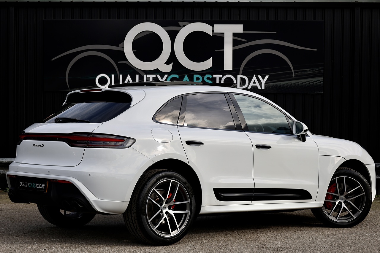 Porsche Macan S 1 Owner + Full Porsche Main Dealer + £11k in cost options - Large 9