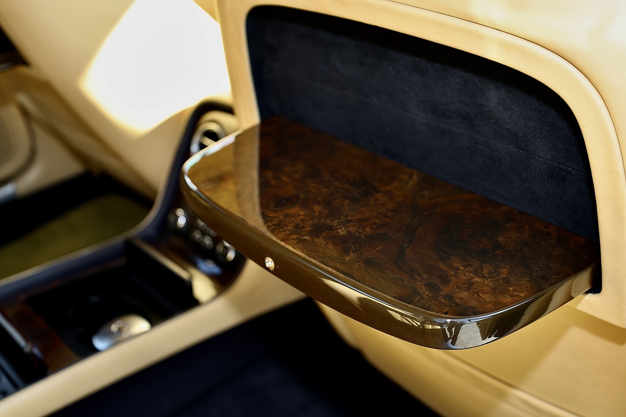 Bentley Continental Flying Spur 6.0 W12 +  4 Seats + High Spec + Previously Sold by Ourselves - Large 23