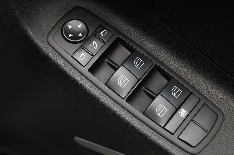 Mercedes-Benz ML 280 CCDI Sport 1 Former Keeper + Full Service History Image 24