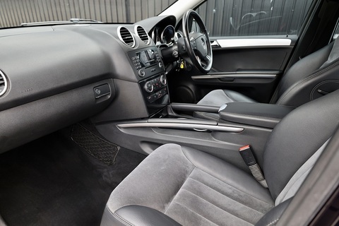 1 Former Keeper + Full Service History