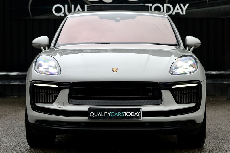 Porsche Macan S 1 Lady Owner + Full Porsche History + Porsche Warranty Image 3