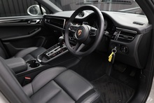 Porsche Macan S 1 Lady Owner + Full Porsche History + Porsche Warranty - Thumb 6
