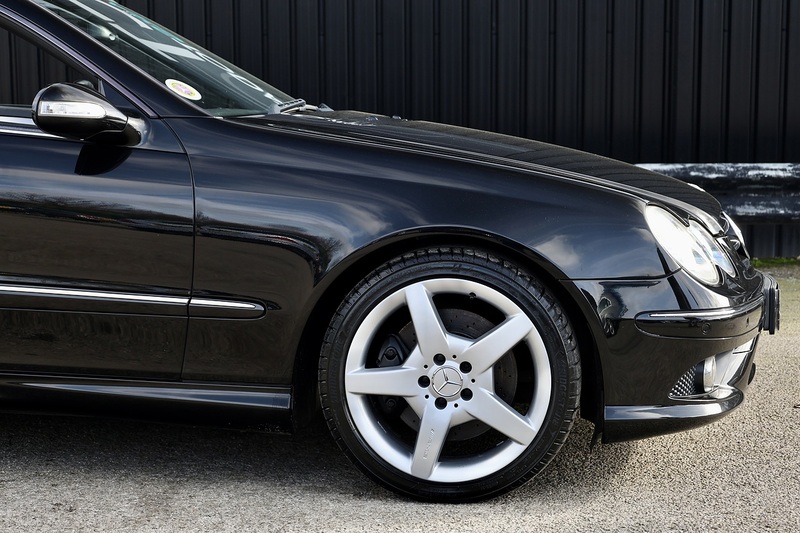 Mercedes-Benz CLK 280 AMG Sport Convertible 2 Former Keepers + Desirable Specification Image 17