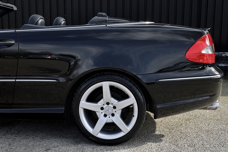 Mercedes-Benz CLK 280 AMG Sport Convertible 2 Former Keepers + Desirable Specification Image 26