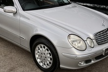 Mercedes-Benz E240 Elegance Previously Supplied by Ourselves + 15 Services - Thumb 25