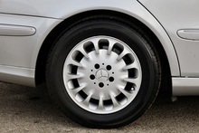 Mercedes-Benz E240 Elegance Previously Supplied by Ourselves + 15 Services - Thumb 38
