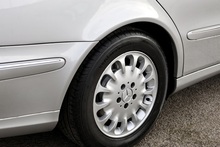 Mercedes-Benz E240 Elegance Previously Supplied by Ourselves + 15 Services - Thumb 26