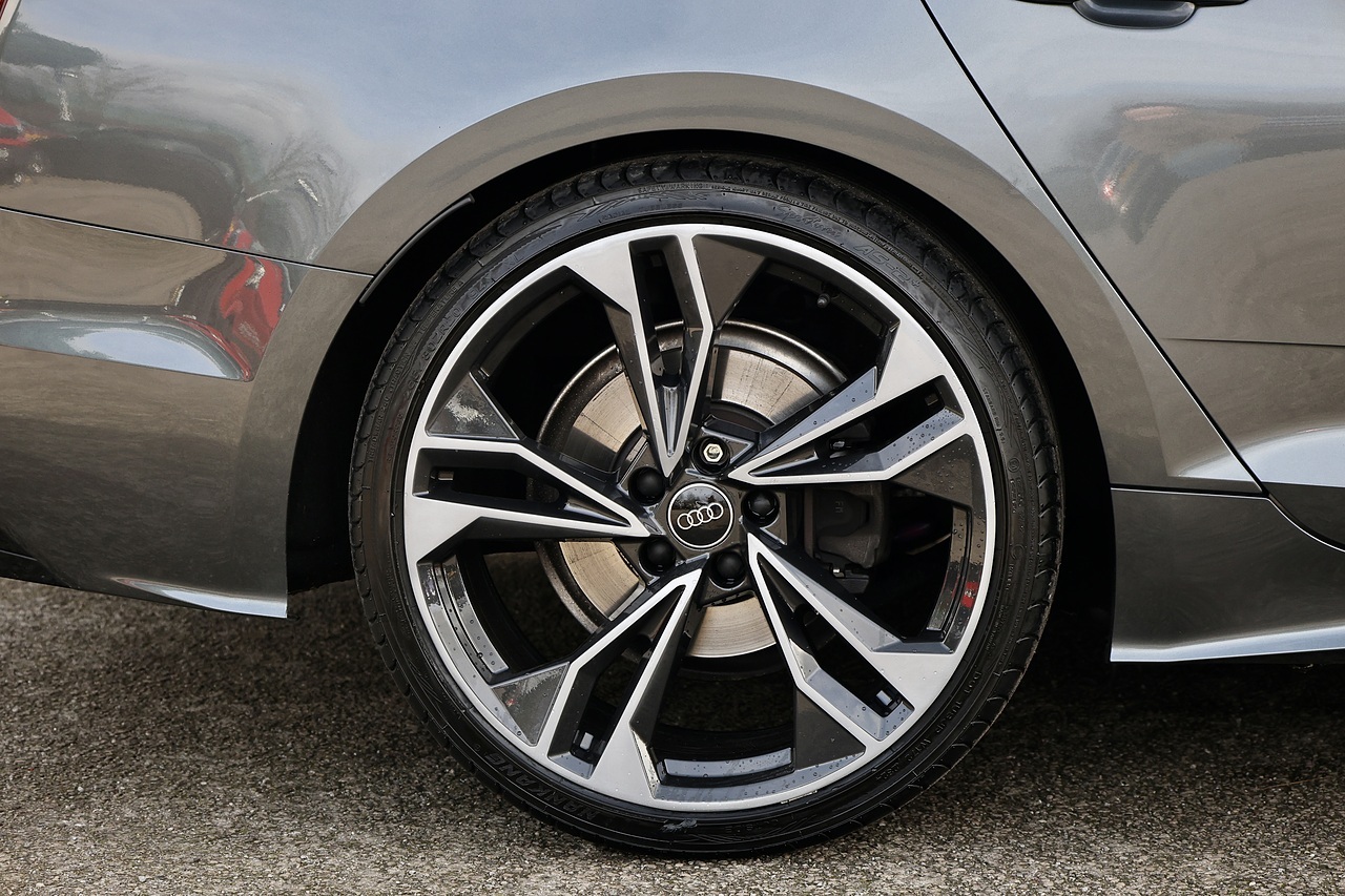 Audi A5 S-Line Black Edition Audi Warranty + Virtual Cockpit + Black Edition - Large 26