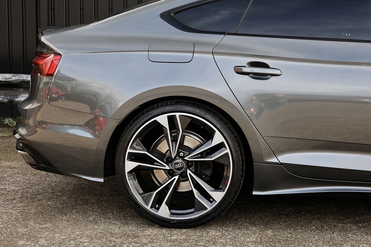 Audi A5 S-Line Black Edition Audi Warranty + Virtual Cockpit + Black Edition - Large 14