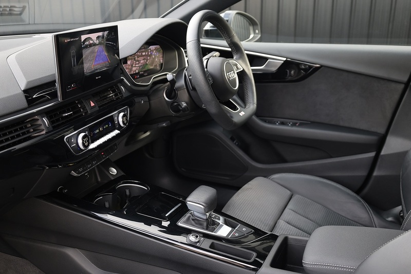 Audi A5 S-Line Black Edition Audi Warranty + Virtual Cockpit + Black Edition Image 8