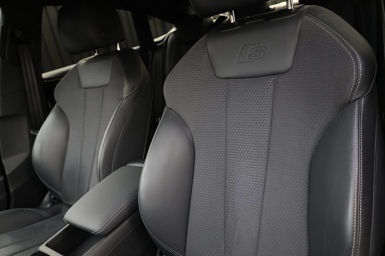 Audi A5 S-Line Black Edition Audi Warranty + Virtual Cockpit + Black Edition - Large 28