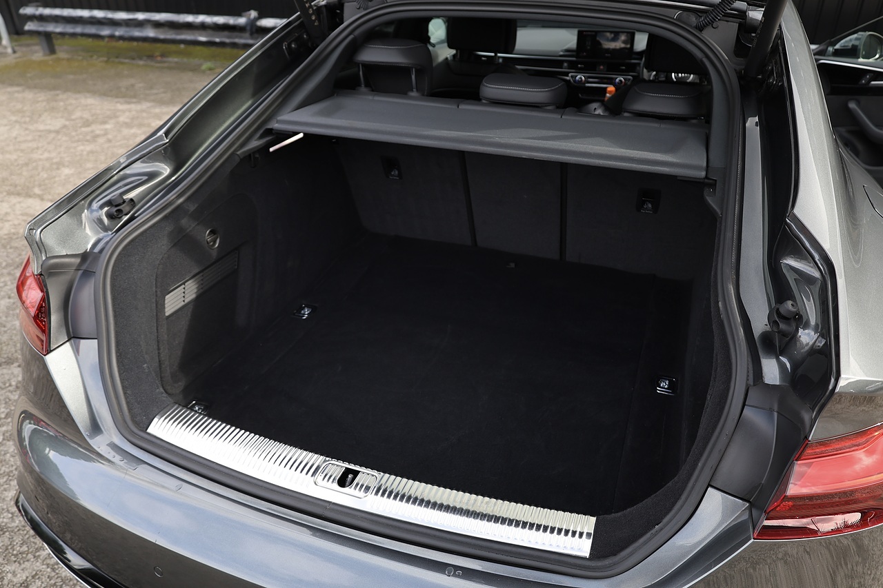 Audi A5 S-Line Black Edition Audi Warranty + Virtual Cockpit + Black Edition - Large 30