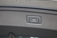 Audi A5 S-Line Black Edition Audi Warranty + Virtual Cockpit + Black Edition - Thumb 31