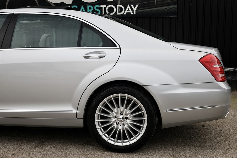 Mercedes-Benz S350 L Full Mercedes Main Dealer History + Panoramic Roof Image 41