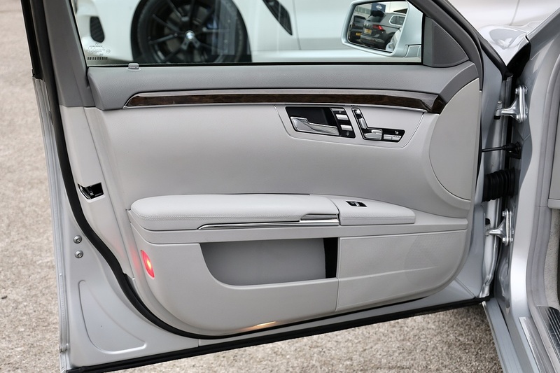 Mercedes-Benz S350 L Full Mercedes Main Dealer History + Panoramic Roof Image 43
