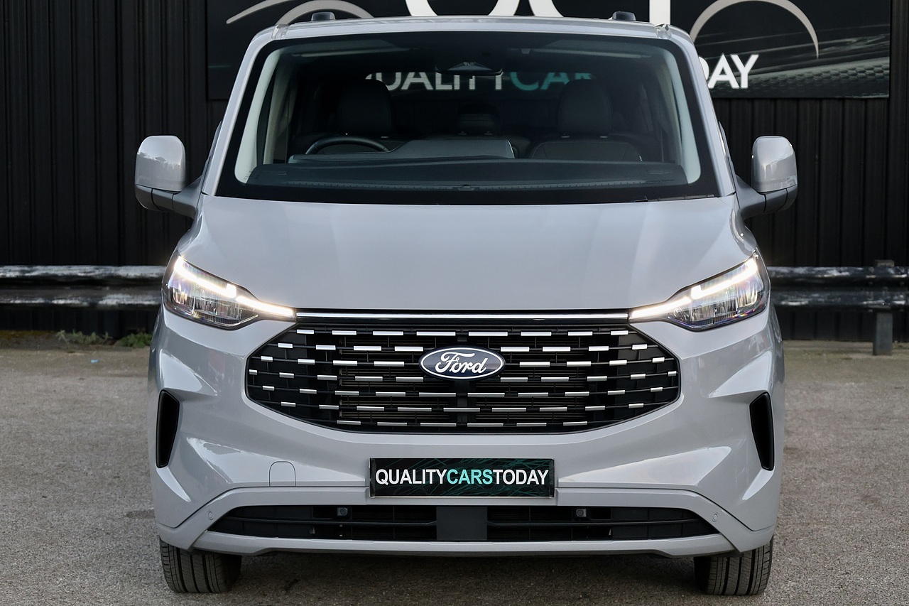 Ford Tourneo Custom Titanium Luxe 1 Private Owner + NO VAT + £68,000 List Price - Large 3